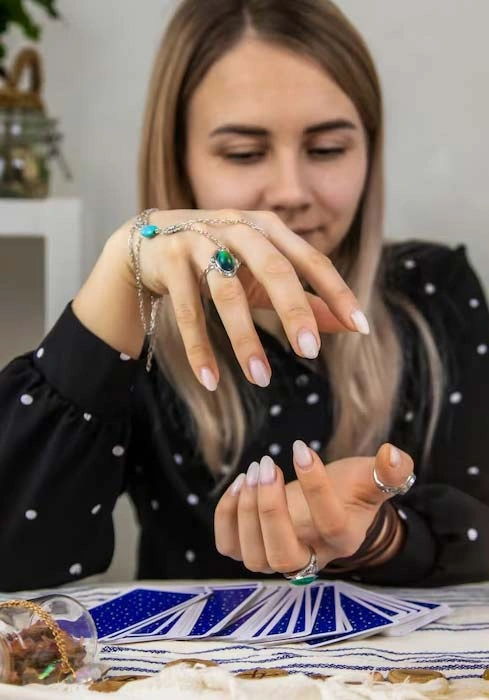 accurate astrology solutions in leicester